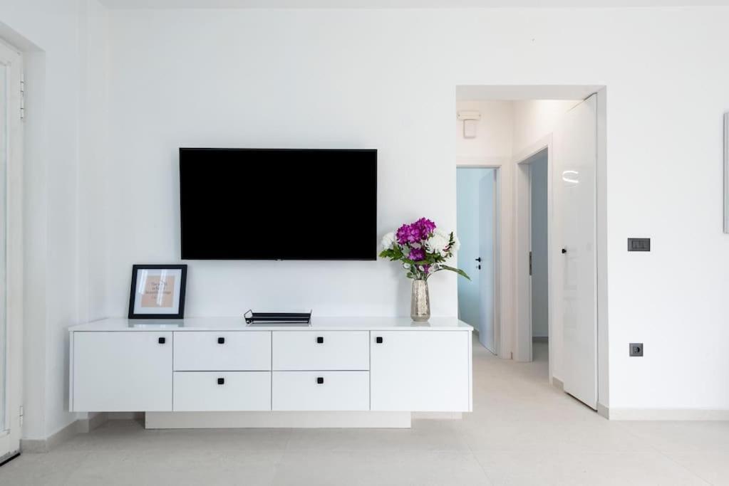 Katris Luxury Homes #1 * יאליסוס