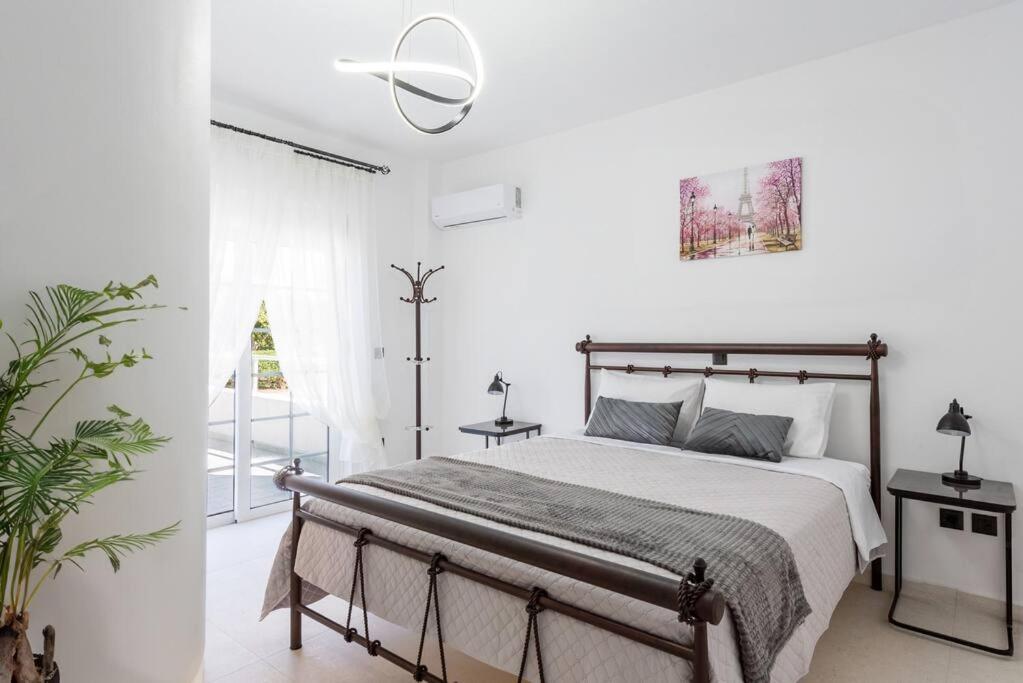 Katris Luxury Homes #1 דירה יאליסוס